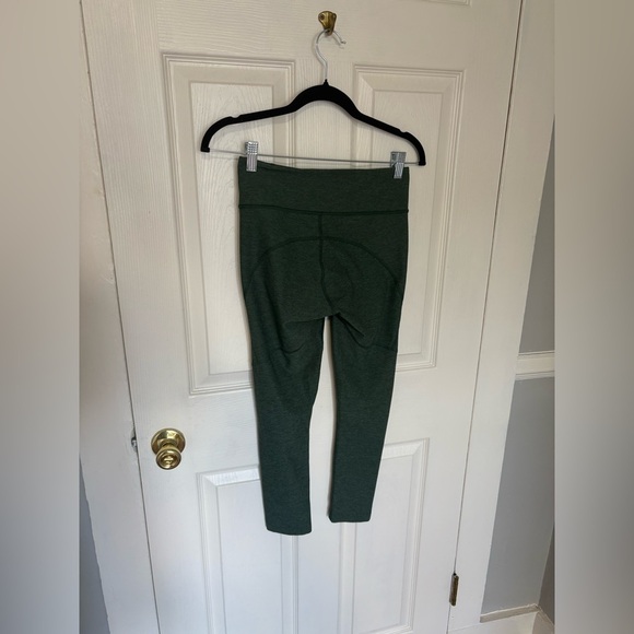 Outdoor Voices Warm Up Crop Leggings Hunter Green Compression Activewear Size S - Picture 7 of 10